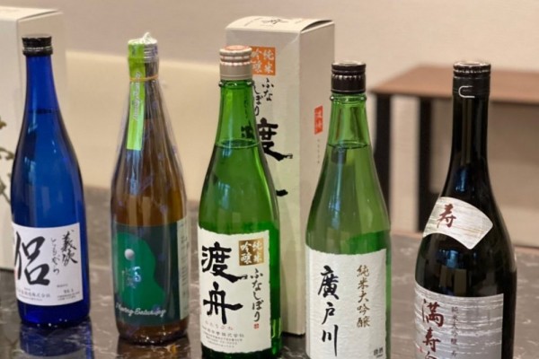 日本酒をもっと気軽に楽しんでみよう！日本酒の魅力を徹底解説サムネイル